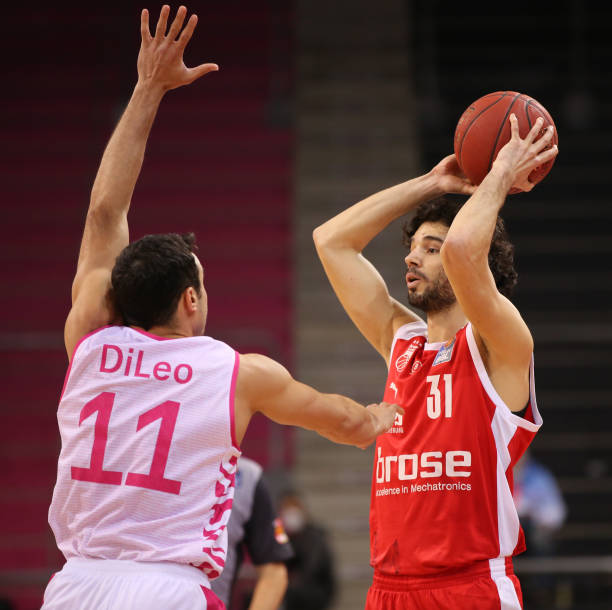 当防守者不 当防守者不