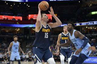 在现代篮球 在现代篮球